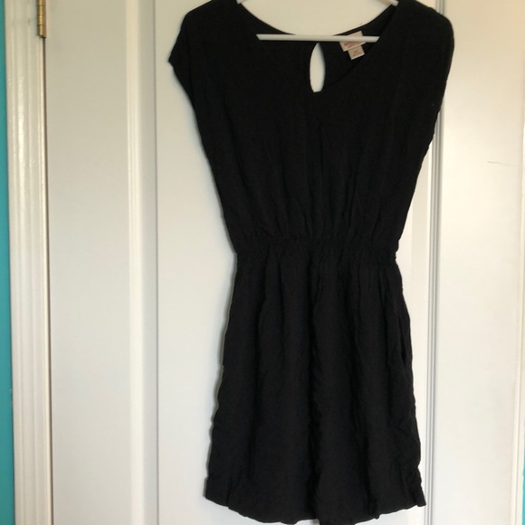 Mossimo Supply Co. Dresses & Skirts - 🍓Black summer dress